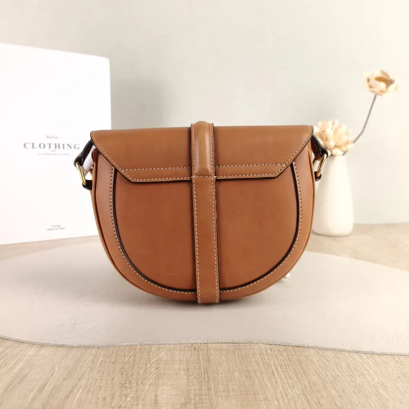 CELINE Crossbody Bag Besace 16 Caramel Calfskin Small 19 × 6 × 17 cm — cover view 4 of 5