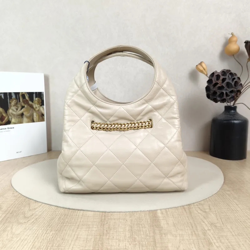 Chanel Top Handle Bag25p hobo Beige Lambskin One Size24 × 10 × 14 cm — cover view 5 of 5