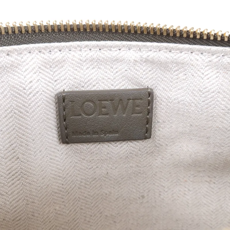 LOEWE Shoulder Bag Hammock hobo Green Calfskinmini28 × 9.5 × 17 cm — detail view 7 of 12