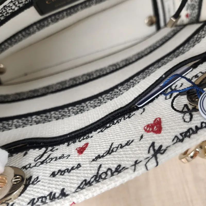 DIOR Top Handle Bag Lady Lady Dior Bag Colorblock Canvas Medium24 × 12 × 21 cm — detail view 13 of 14