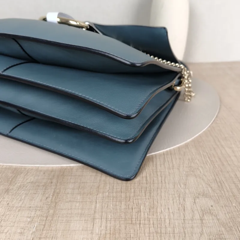 Chloé Shoulder Bag faye Crossbody Bag Grey Suede One Size 32 × 2 × 21.5 cm — detail view 6 of 12