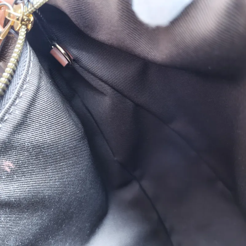Louis Vuitton Crossbody Bag Loop Hobo Monogram PVC One Size38 × 10 × 26 cm — detail view 4 of 11