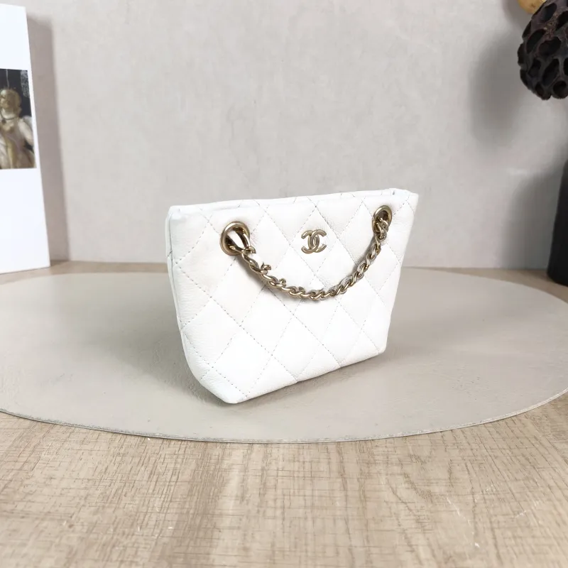 Chanel Shoulder Bag mini tote White Grained Calfskin 15 × 4 × 10 cm — cover view 2 of 5