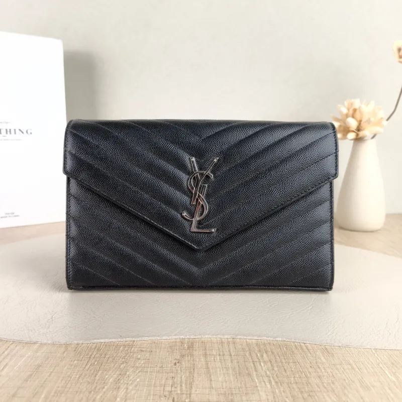 SAINT LAURENT Shoulder Bag CASSANDRE ENVELOPE Black Calfskin One Size 22.5 × 4 × 14 cm