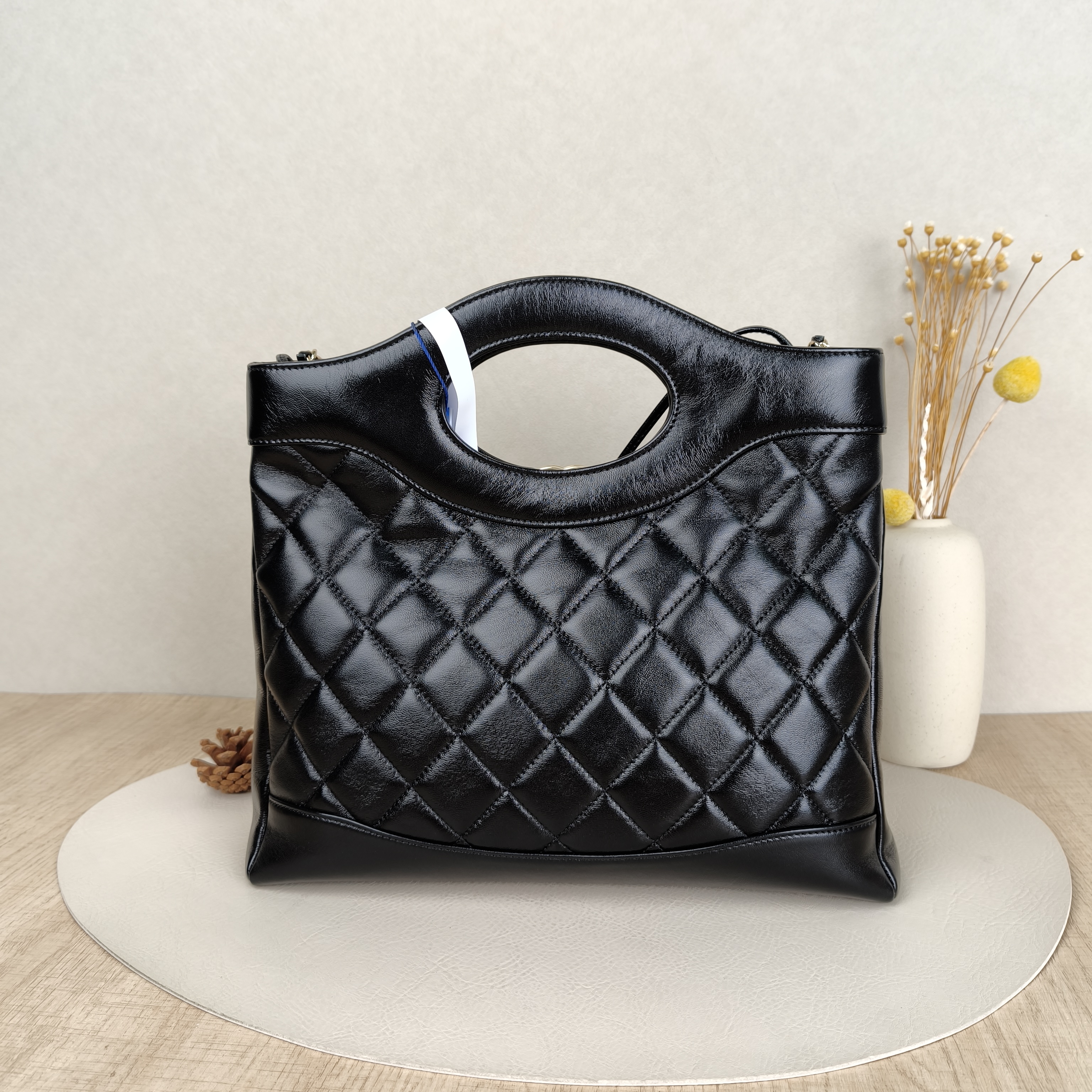 Chanel Crossbody Bag31Bag Black Waxed Leather Calfskin Small30 × 9 × 29 cm — cover view 6 of 10
