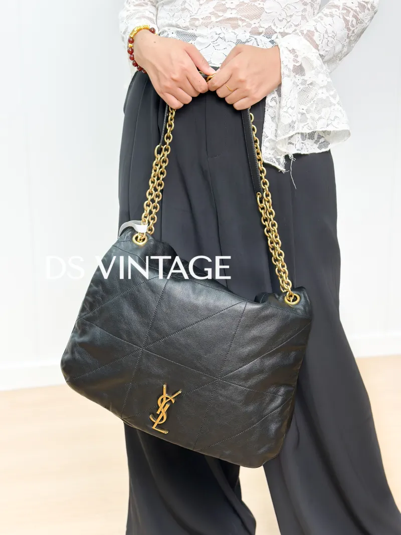 SAINT LAURENT Crossbody Bag Jamie 4.3 Chain Bag Black SL ambskin Large43 × 9 × 29 cm — on-model view 3 of 3
