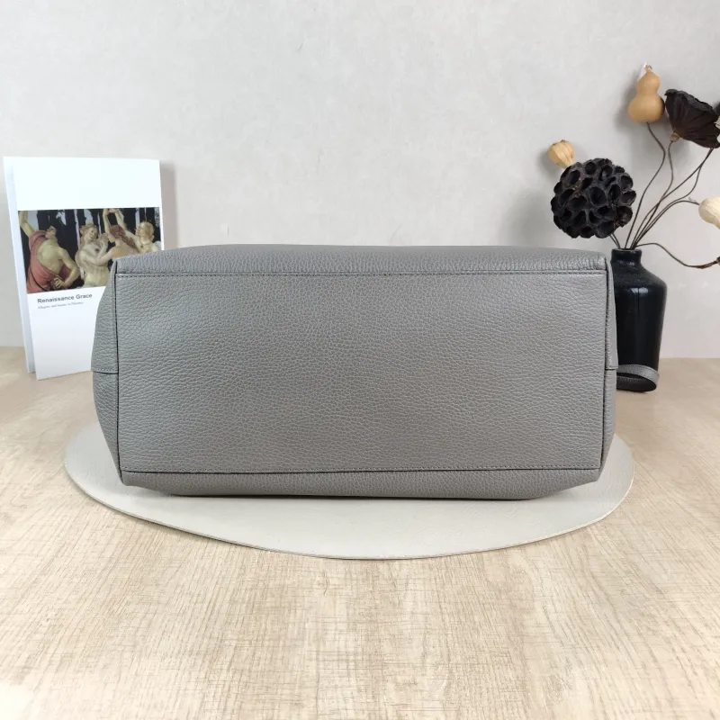 GUCCI Shoulder Bag Tote Bag Grey Calfskin One Size36 × 16 × 28 cm — cover view 3 of 6