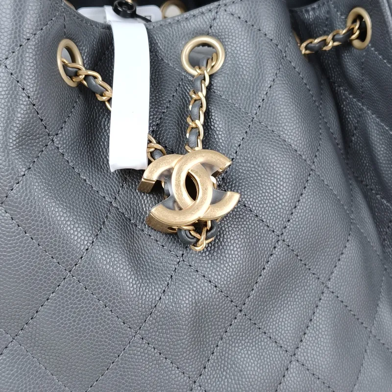 Chanel Shoulder Bag25Bag Grey Calfskin Small26 × 14 × 30 cm — detail view 14 of 14