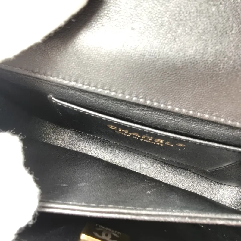 Chanel Crossbody Bag 24s Black Lambskin One Size 18 × 6 × 13 cm — detail view 10 of 15