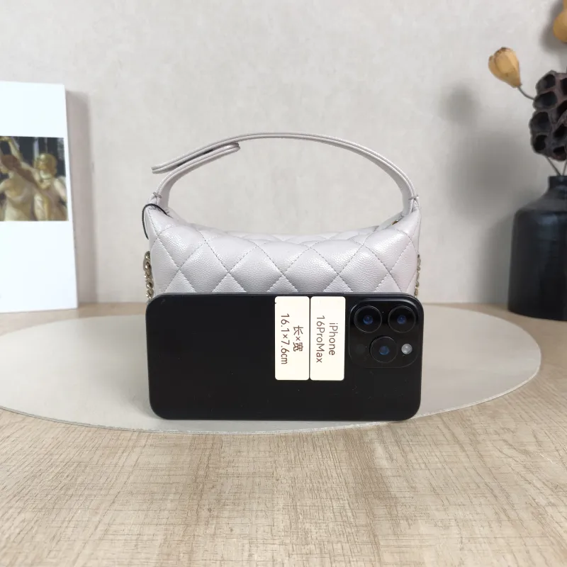 Chanel Crossbody Bag Crossbody Bag Grained Calfskin One Size16 × 6 × 13 cm — cover view 3 of 5