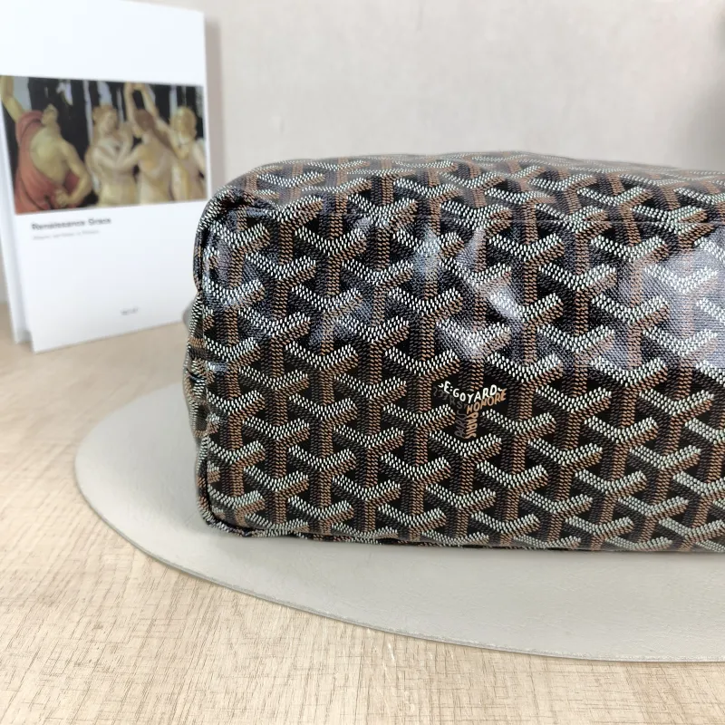 GOYARD Shoulder Bag SAINT LOUIS Shopping Tote Brown ine Canvas Small34 × 15 × 28 cm — detail view 8 of 13