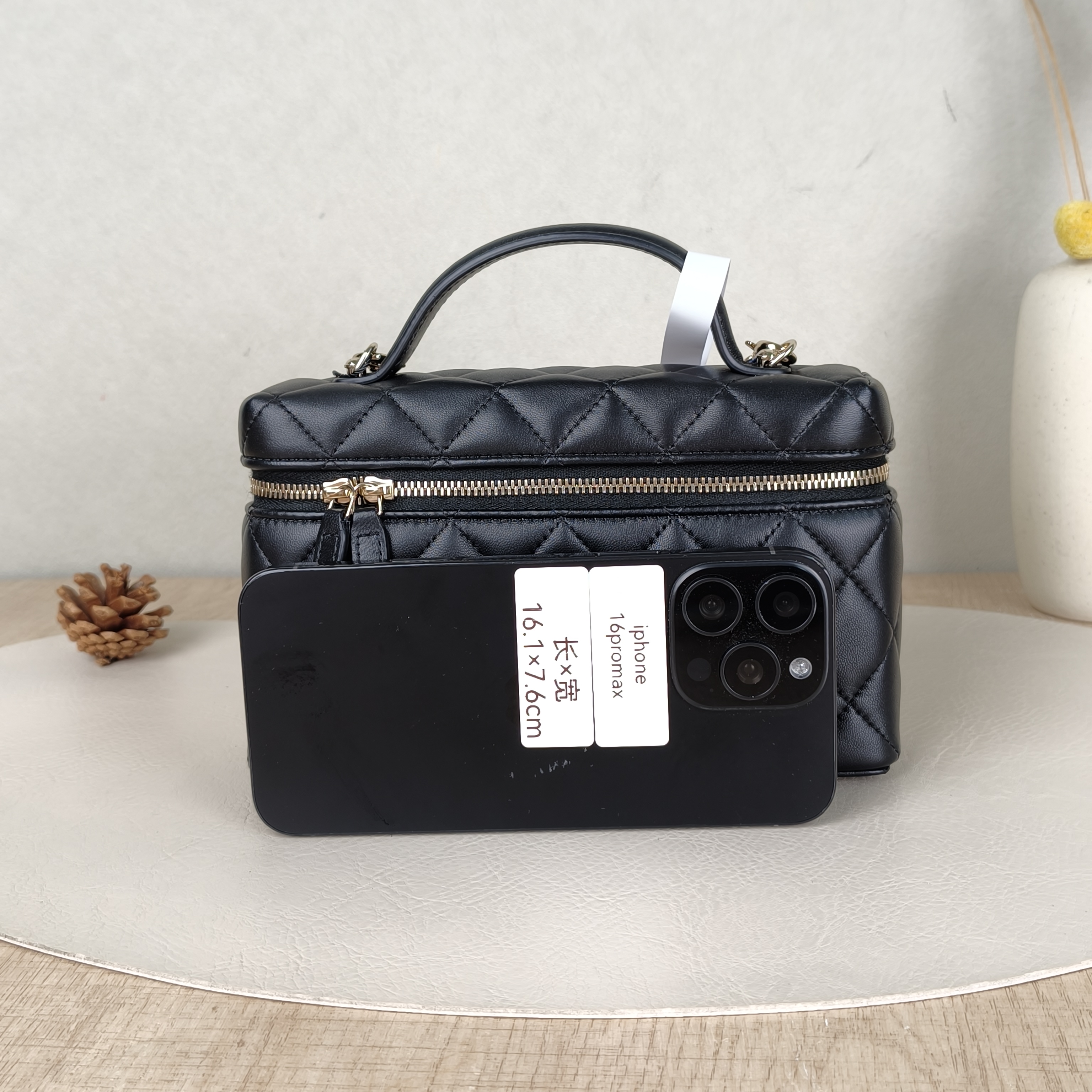 Chanel Crossbody Baglp Box Bag Top Handle Crossbody Bag Black Lambskin One Size19.5 × 5 × 17 cm — cover view 3 of 5