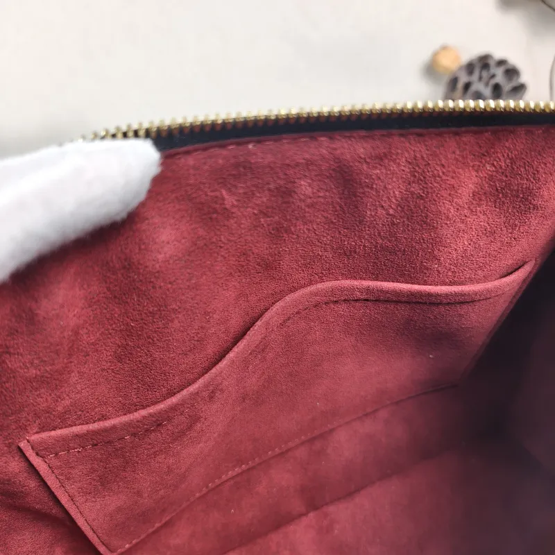 Louis Vuitton Crossbody Bag Speedy25 Black · White Monogram Empreinte Embossed Calfskin Medium 25 × 15 × 19 cm — detail view 9 of 10