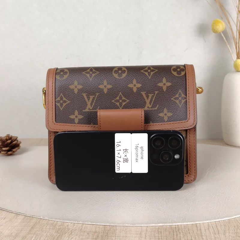 Louis Vuitton Crossbody Bag Dauphine Monogram PVC Mini 20 × 9 × 15 cm — cover view 4 of 5