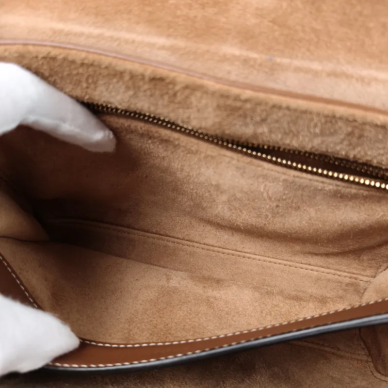 CELINE Shoulder Bag Soft 16Shoulder Bag Caramel Calfskin Small 23 × 9 × 15 cm — detail view 10 of 14