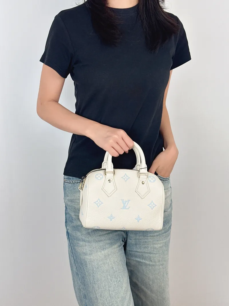 Louis Vuitton Crossbody Bag Speedy20 White · Blue Calfskin One Size20.5 × 12 × 13.5 cm — on-model view 3 of 3