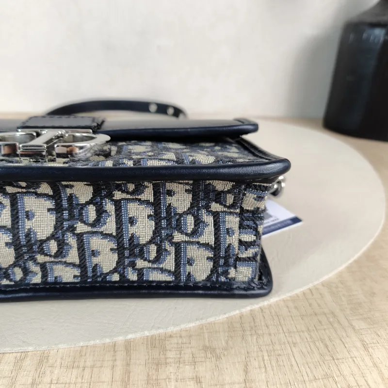 DIOR Crossbody Bag 30 Montaigne East-West 30 Blue Canvas， Small 21 × 6 × 12 cm — detail view 13 of 13
