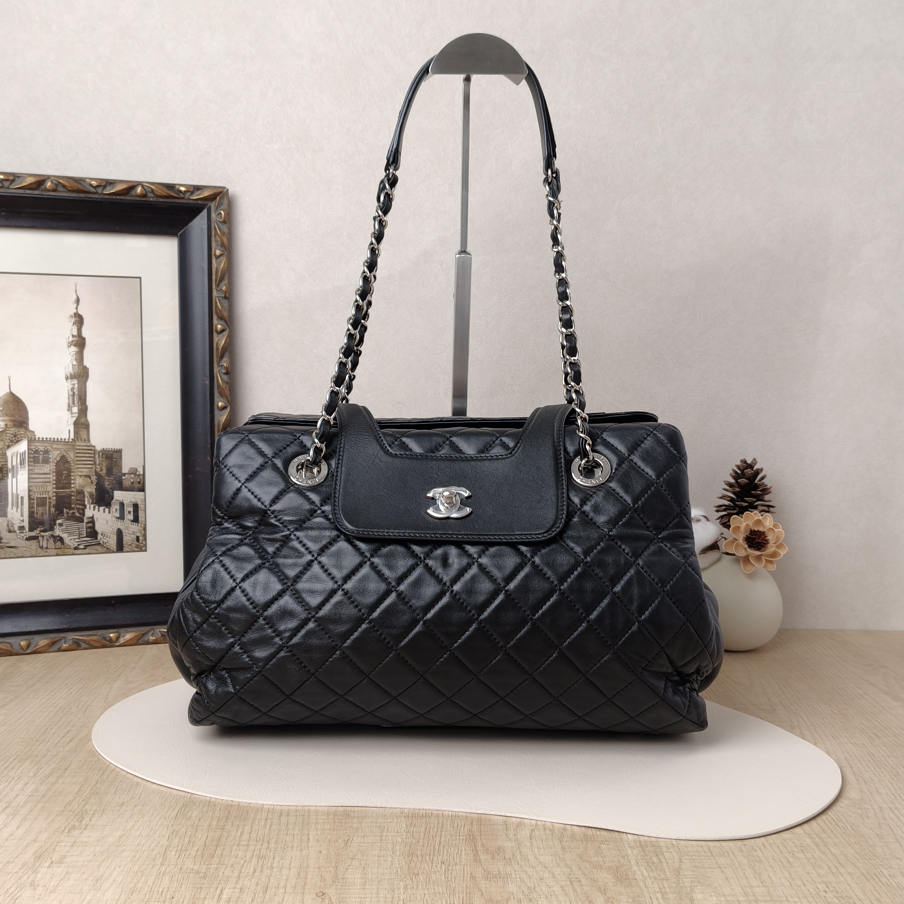 Chanel Tote Bag Lambskin20 · Box Dust Bag · 34 × 10 × 21 cm