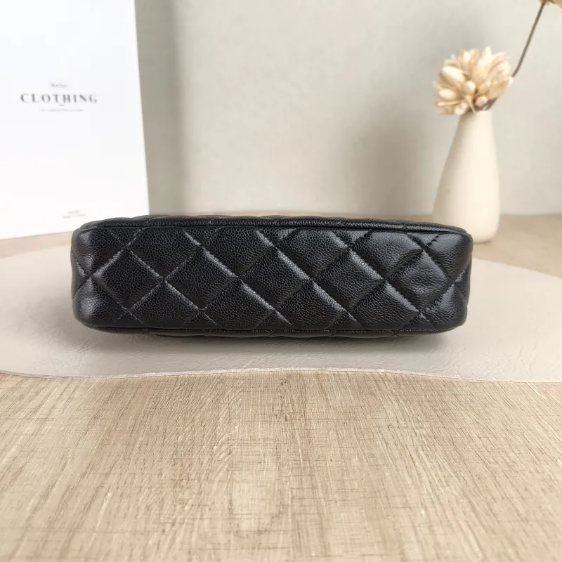 Chanel Crossbody Bag Black Grained Calfskin One Size 21 × 5.5 × 12 cm — cover view 4 of 5