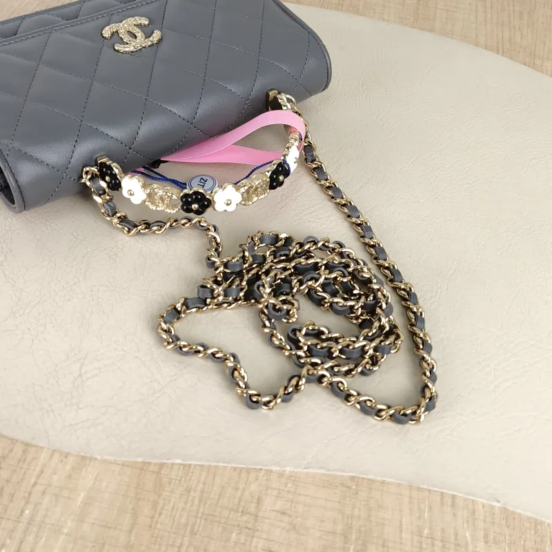 Chanel Crossbody Bag woc Dark Grey Lambskin Mini 17 × 4 × 10 cm — detail view 9 of 12