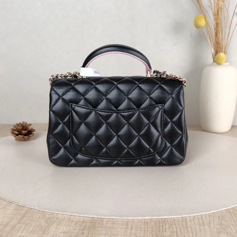Chanel Crossbody Bag mini Black · Pink Lambskin mini 20 × 6 × 12 cm — cover view 5 of 5