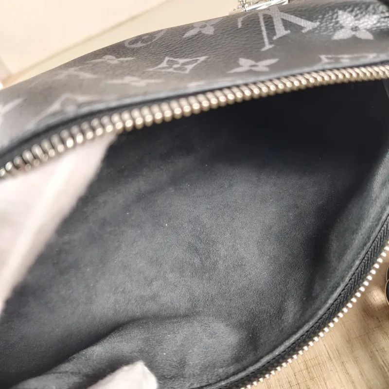 Louis Vuitton Crossbody Bag Side Trunk East West Box Monogram PVC Medium 28 × 7 × 15 cm — detail view 11 of 12