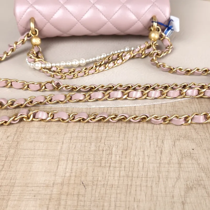 Chanel Crossbody Bag24p Pearl Pink Lambskinmini17 × 5 × 13 cm — detail view 13 of 15