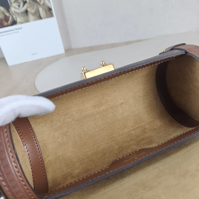 Louis Vuitton Crossbody Bag Papillon Trunk Monogram PVC Small 19 × 9 × 9 cm — detail view 4 of 11