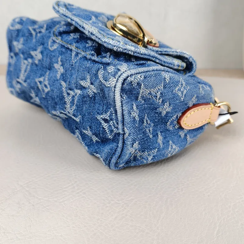 Louis Vuitton Crossbody Bag Speedy Nano Blue Edition nano 16 × 7.5 × 10 cm — detail view 5 of 13