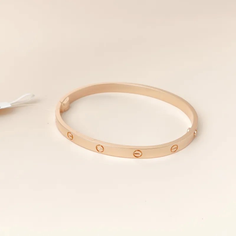 CARTIER Bangle Love Collection Bangle Rose Gold 18KR ose Gold Medium Edition 18 — cover view 4 of 10