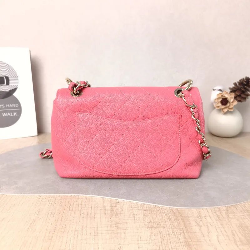 Chanel Crossbody Bag CF Crossbody Bag Red Grained Calfskin One Size 21 × 8 × 13 cm 29 — cover view 4 of 5