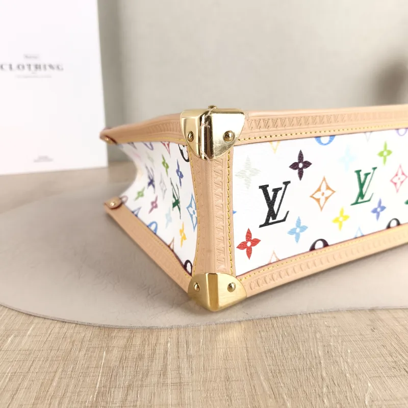 Louis Vuitton Shoulder Bag Onthego Multicolore PVC Small 25 × 11.5 × 19 cm — detail view 9 of 12
