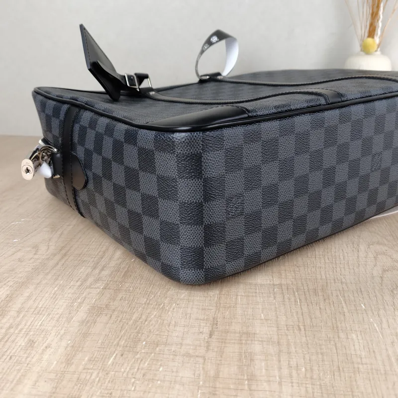 Louis Vuitton Top Handle Bag PVC One Size40 × 11 × 30 cm — detail view 2 of 14