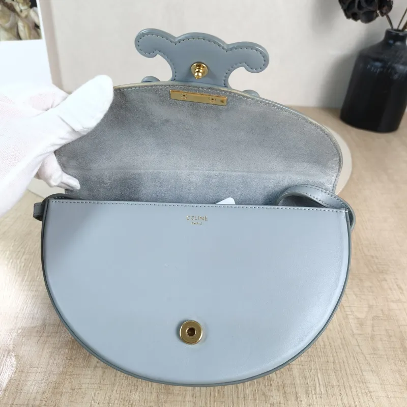 CELINE Crossbody Bag Crossbody Bag Blue Calfskin 22 × 6 × 13 cm — detail view 11 of 12