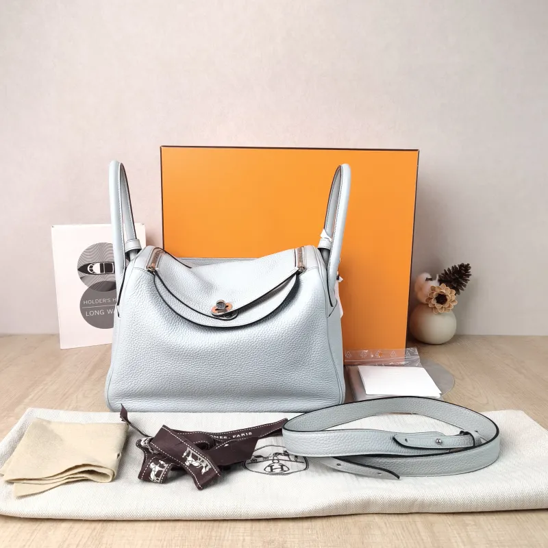 Hermès Crossbody Bag Lindy 30 Taurillon Clemence TC Calfskin One Size30 × 15 × 19 cm — cover view 5 of 6