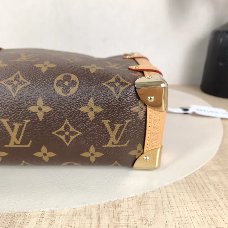 Louis Vuitton Crossbody Bag Side Trunk Box Monogram PVC Medium 23.5 × 8.5 × 16 cm — detail view 11 of 12