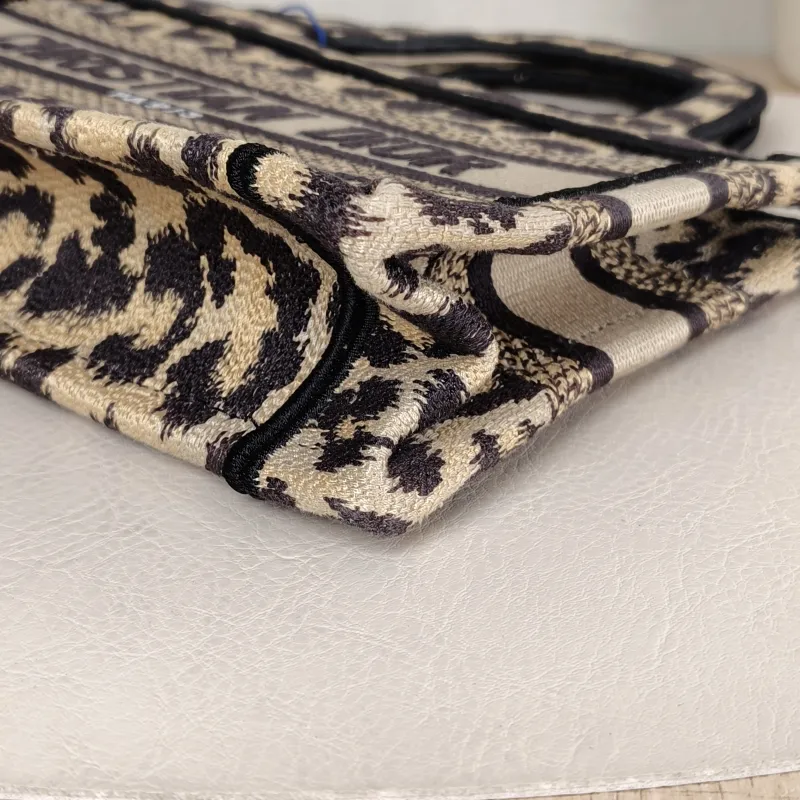 DIOR Top Handle Bag Book Tote Canvas Mini 22.5 × 6 × 15 cm — detail view 1 of 8