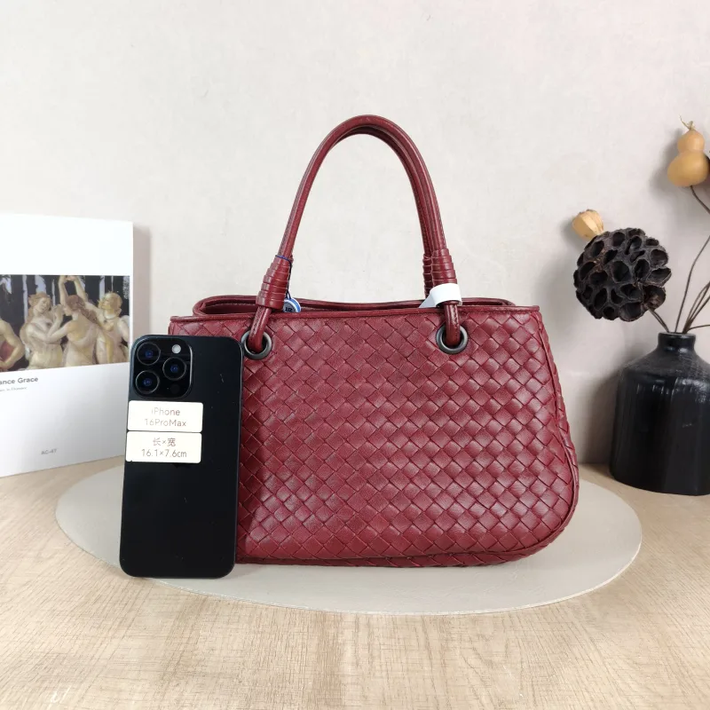 Bottega Veneta Top Handle Bag Woven Top Handle Bag Red Lambskin 30 × 16 × 17 cm — cover view 2 of 5