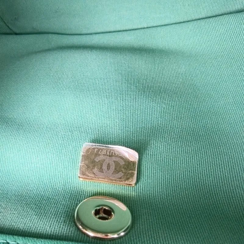 Chanel Backpack Duma Green Lambskin Small 18 × 12 × 18.5 cm — detail view 9 of 13