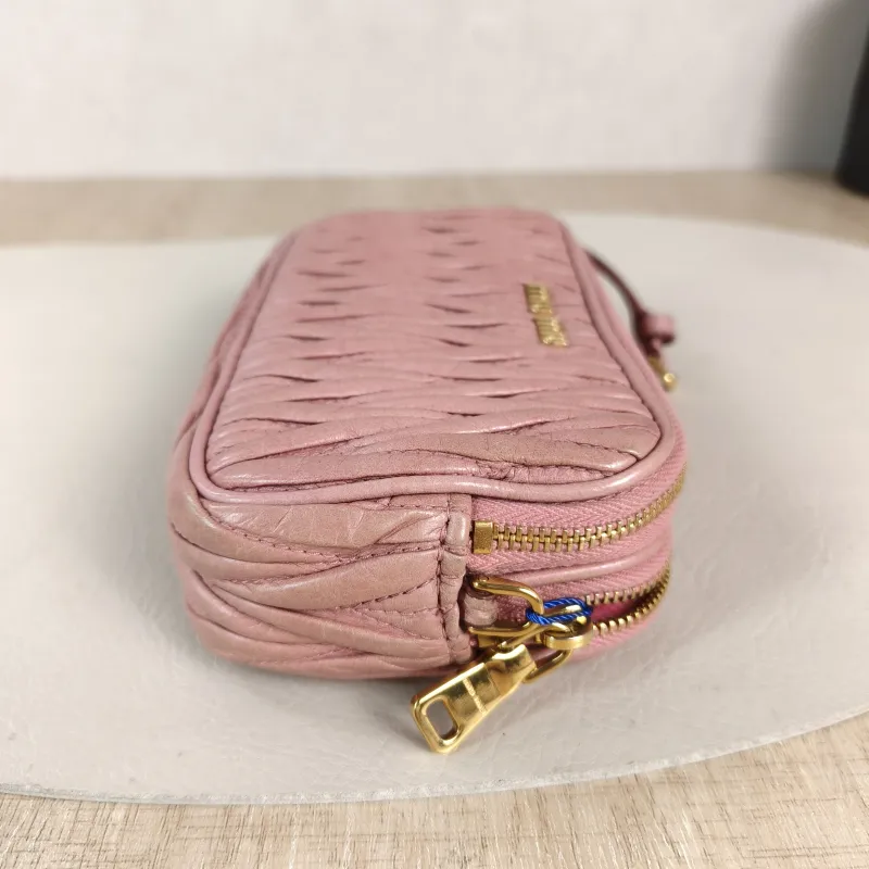 Miumiu Shoulder Bag Camera Bag Pink Lambskin 16 × 4 × 9 cm — detail view 2 of 9