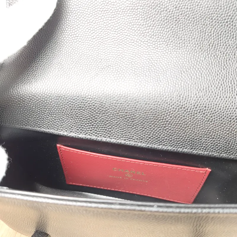 Chanel Crossbody Bag 26p preppy coco Black Grained Calfskin Mini 17 × 5 × 11.5 cm — detail view 10 of 10