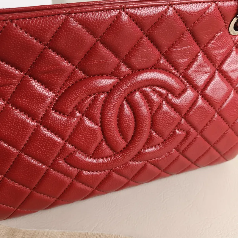 Chanel Shoulder Bag Tote Bag Red Grained Calfskin One Size 30 × 11 × 20 cm 17 — detail view 9 of 13