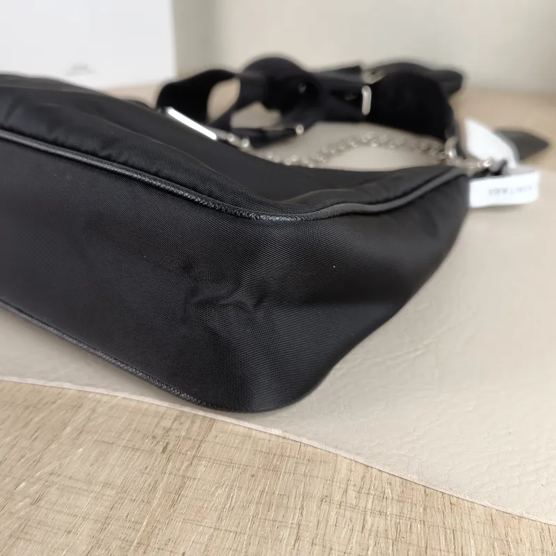 PRADA Crossbody Bag Re-Edition 2005 Hobo Black Nylon Mini 22 × 6 × 18 cm — detail view 2 of 12