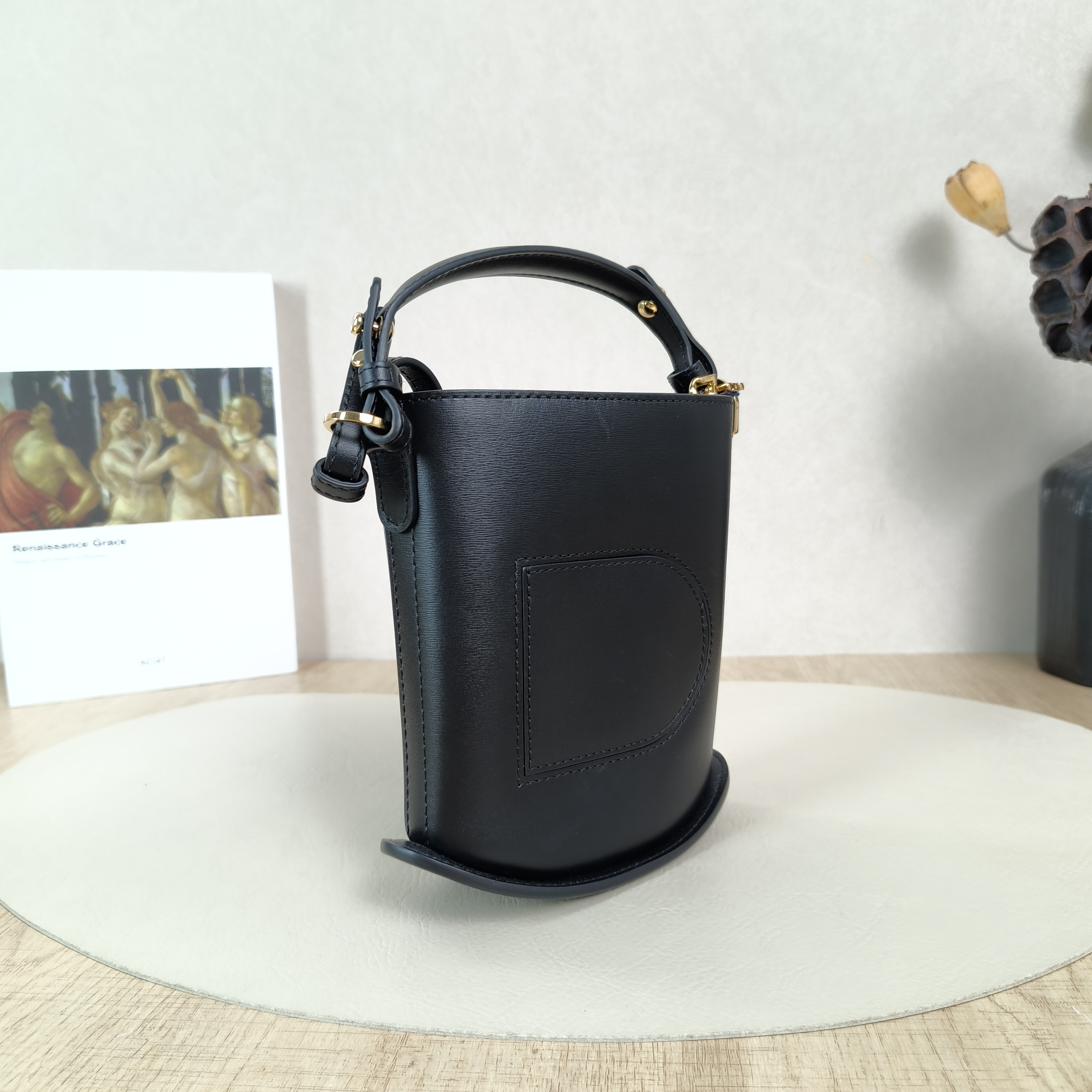 DELVAUX Crossbody Bagpin toy Chain Bag Black Calfskinmini15 × 6.5 × 16.5 cm — cover view 4 of 5