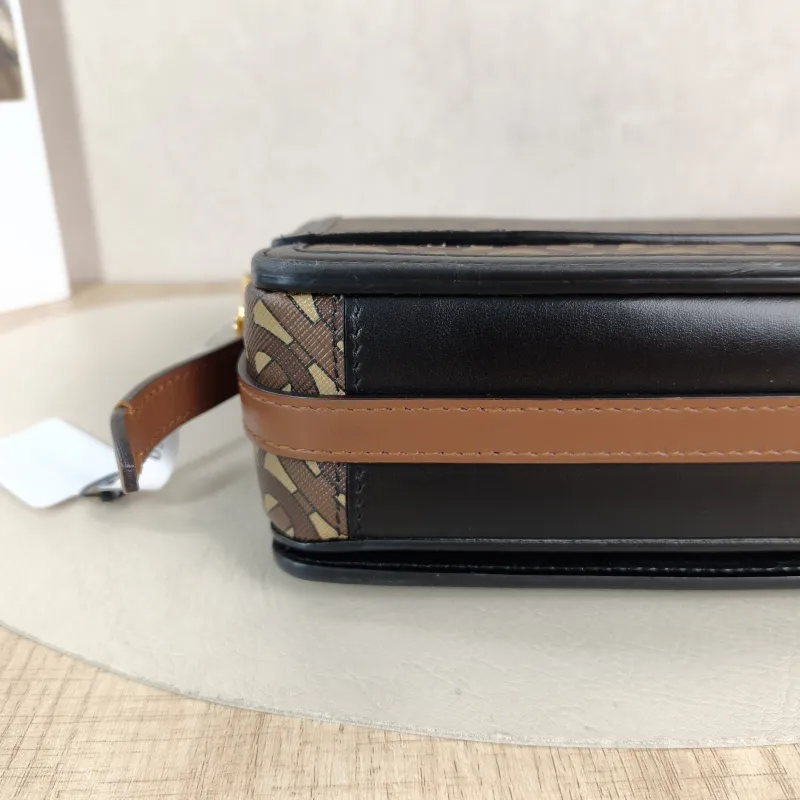 BURBERRY Shoulder Bag Shoulder Bag Brown Canvas One Size 19.5 × 7.5 × 16 cm — detail view 6 of 11