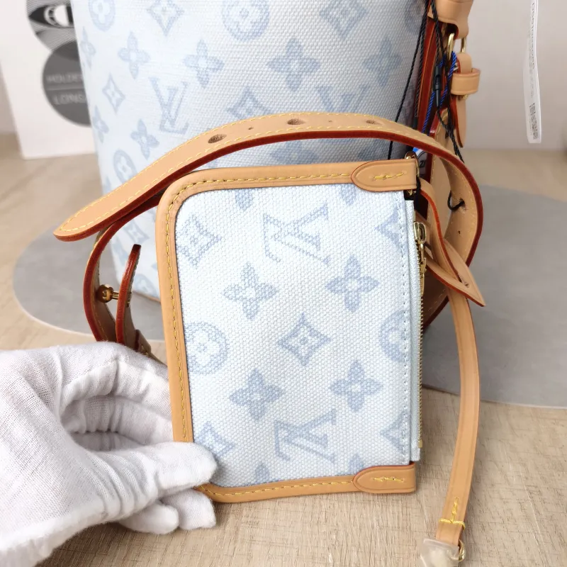Louis Vuitton Top Handle Bag ALL IN BB Blue PVC BB 16 × 12 × 18 cm — detail view 7 of 13