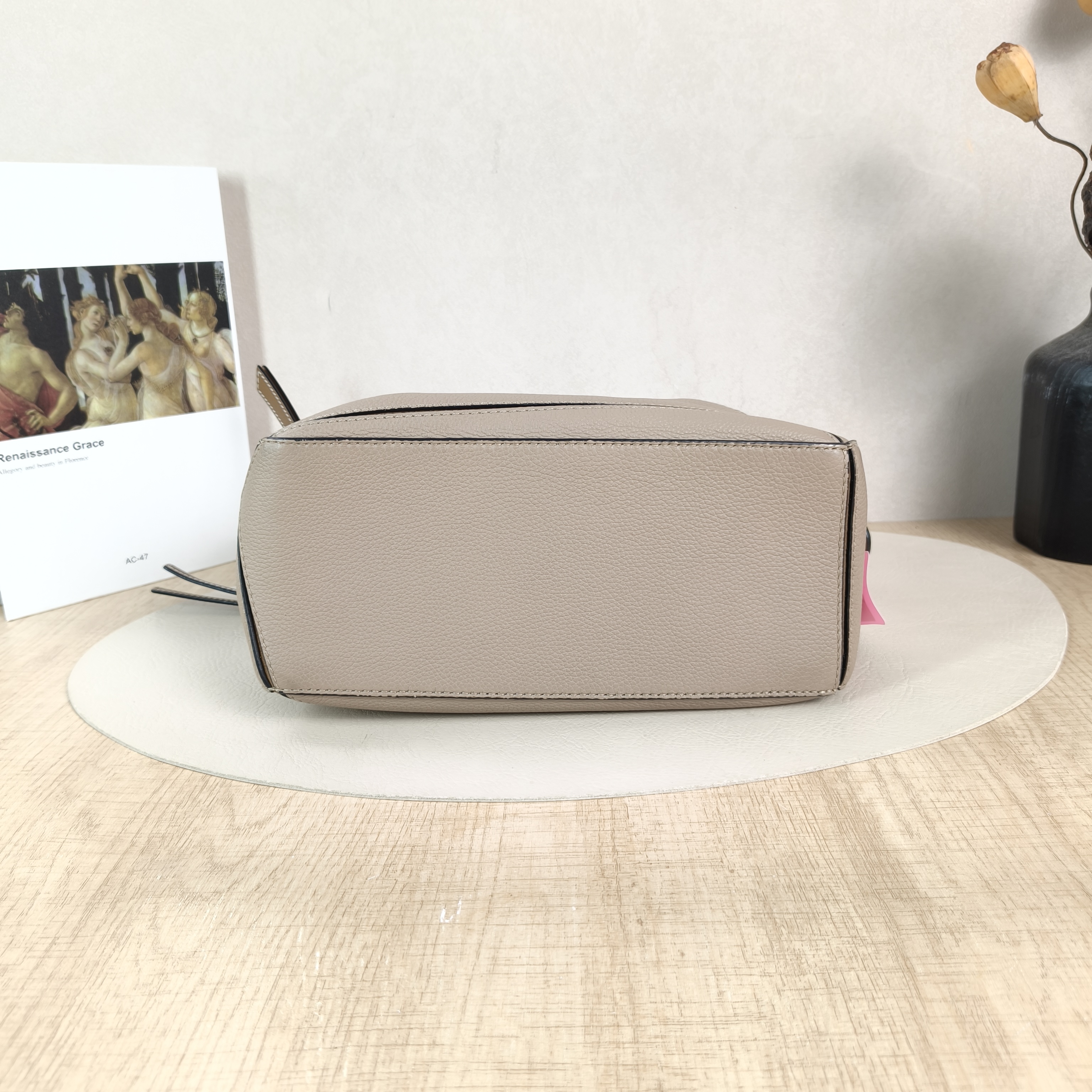 LOEWE Crossbody Bag Puzzle Grey CC alfskin Small24 × 10.5 × 16.5 cm — cover view 4 of 5