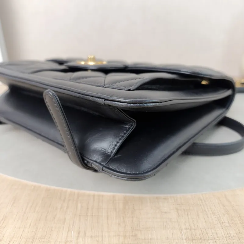 Chanel Crossbody Bag Backpack Black Calfskin One Size25 × 6 × 22 cm — detail view 2 of 13
