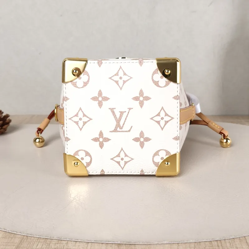 Louis Vuitton Crossbody Bag NOÉ PURSE LV CHARMS PVC Mini 11.5 × 11.5 × 11.5 cm — cover view 4 of 6