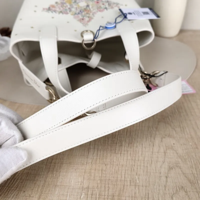 DIOR Top Handle Bag TOUJOURS Edition White Calfskin Small 18.5 × 12 × 18.5 cm — detail view 8 of 13